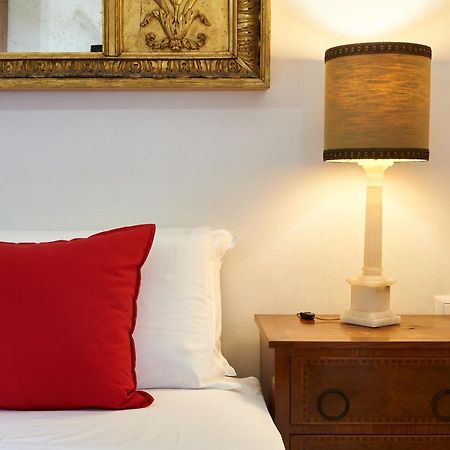 Fabrizio'S Rooms Рим Экстерьер фото